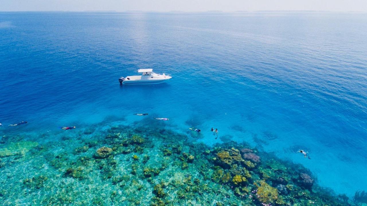 Reveries Maldives Gan  Εξωτερικό φωτογραφία