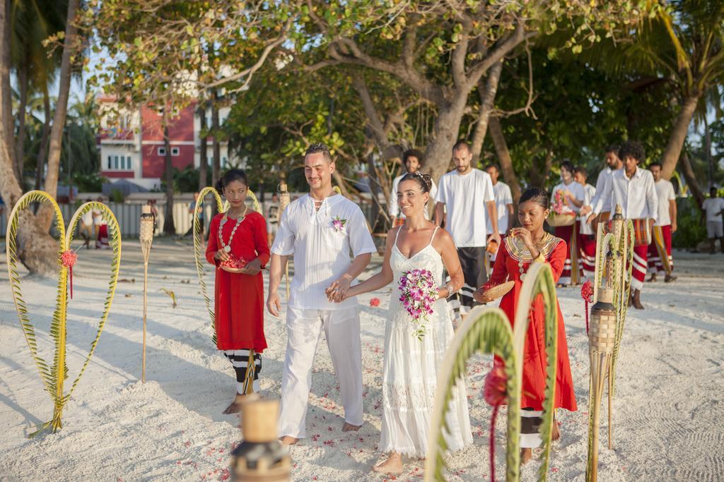 Reveries Maldives Gan  Εξωτερικό φωτογραφία