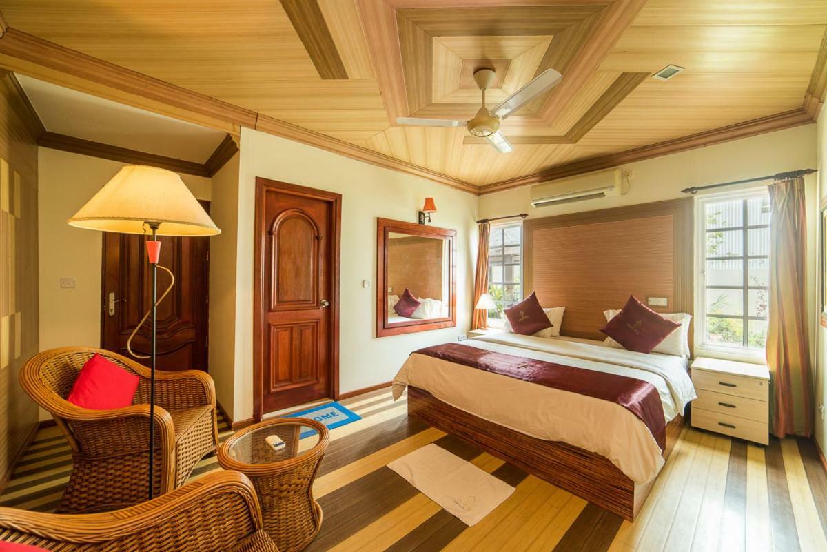 Reveries Maldives Gan  Εξωτερικό φωτογραφία