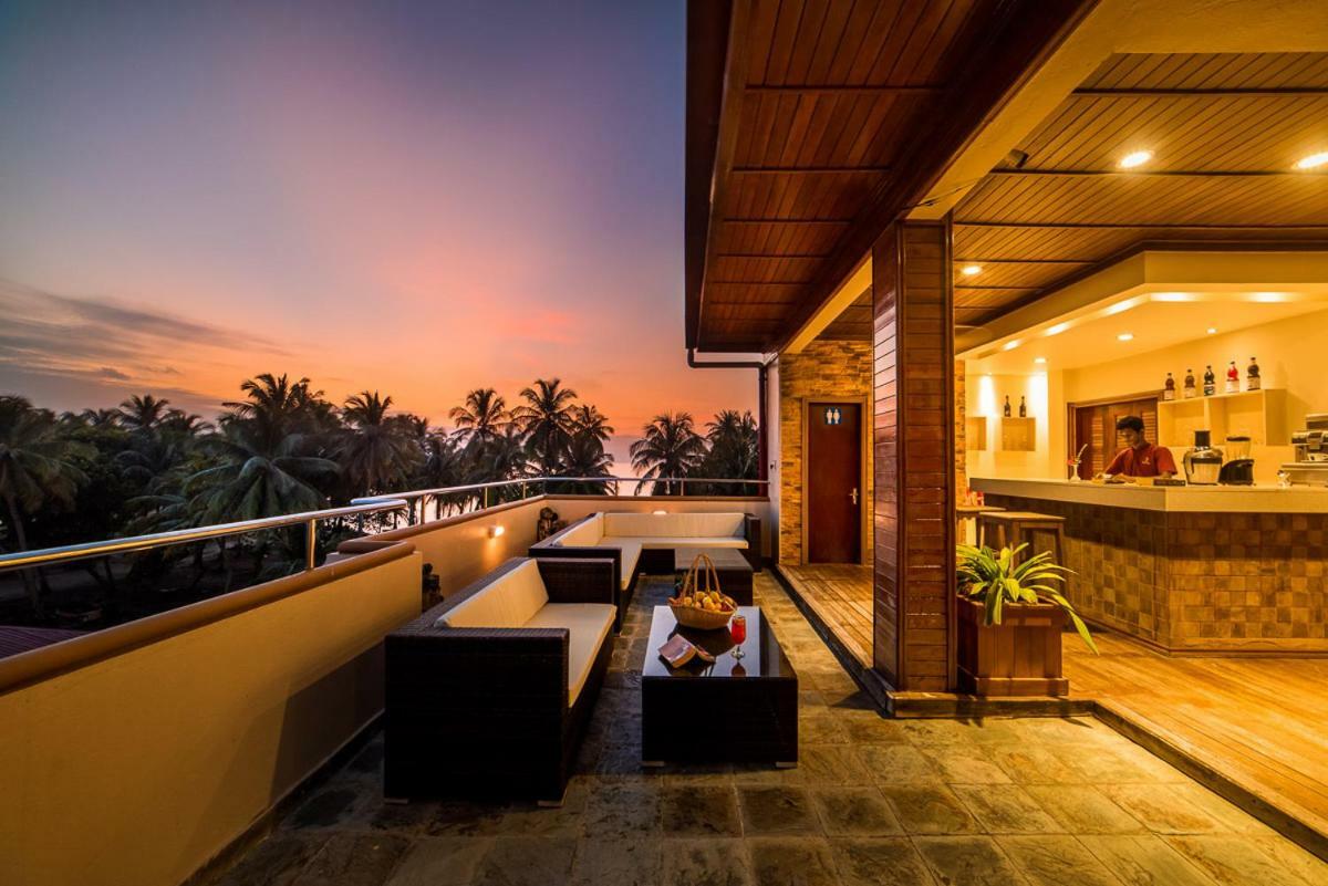 Reveries Maldives Gan  Εξωτερικό φωτογραφία
